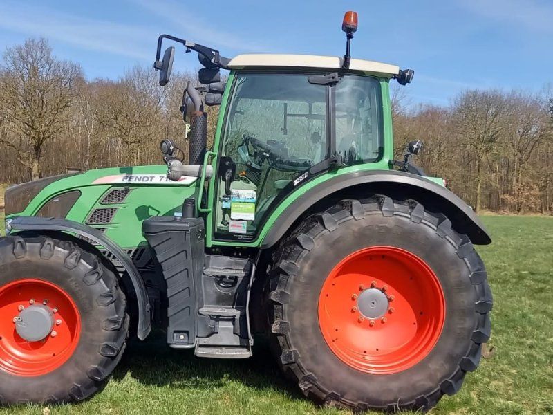 Fendt 718 Vario SCR Profi