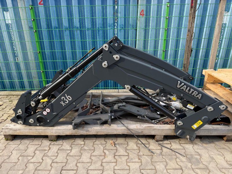 Valtra Alö VX 36 Euro Komplett