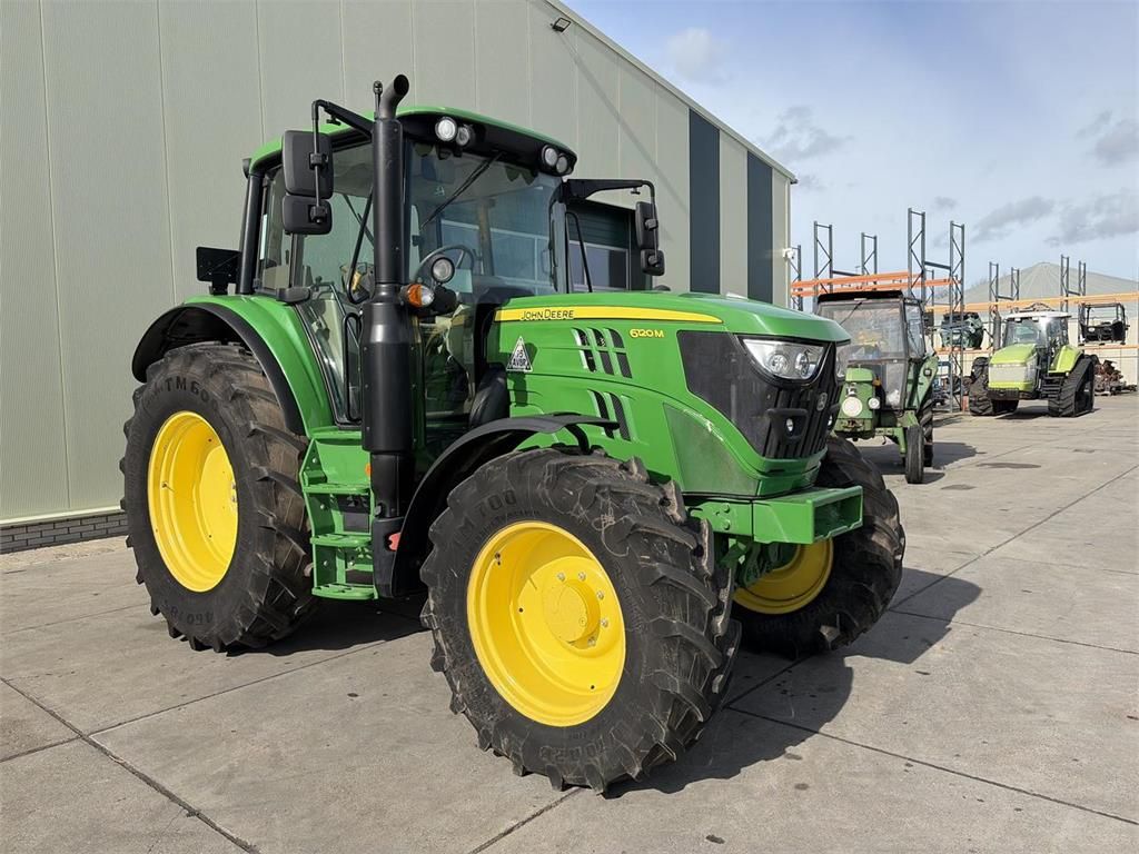 John Deere 6120M AQ TLS