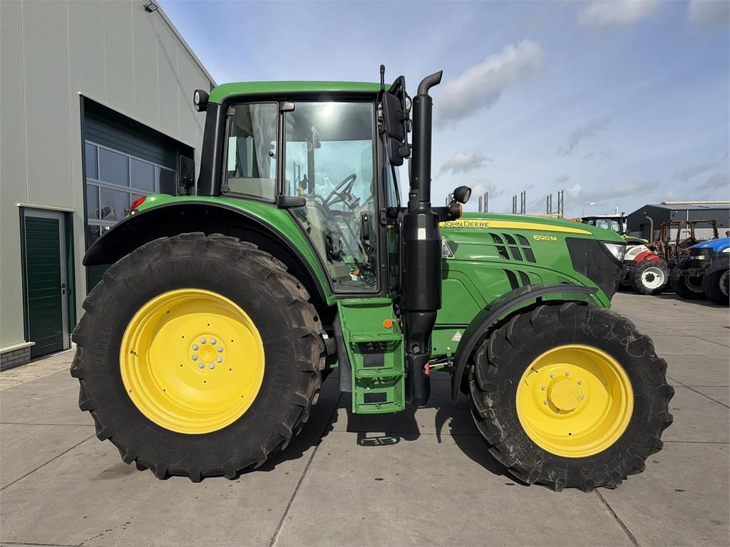 John Deere 6120M AQ TLS