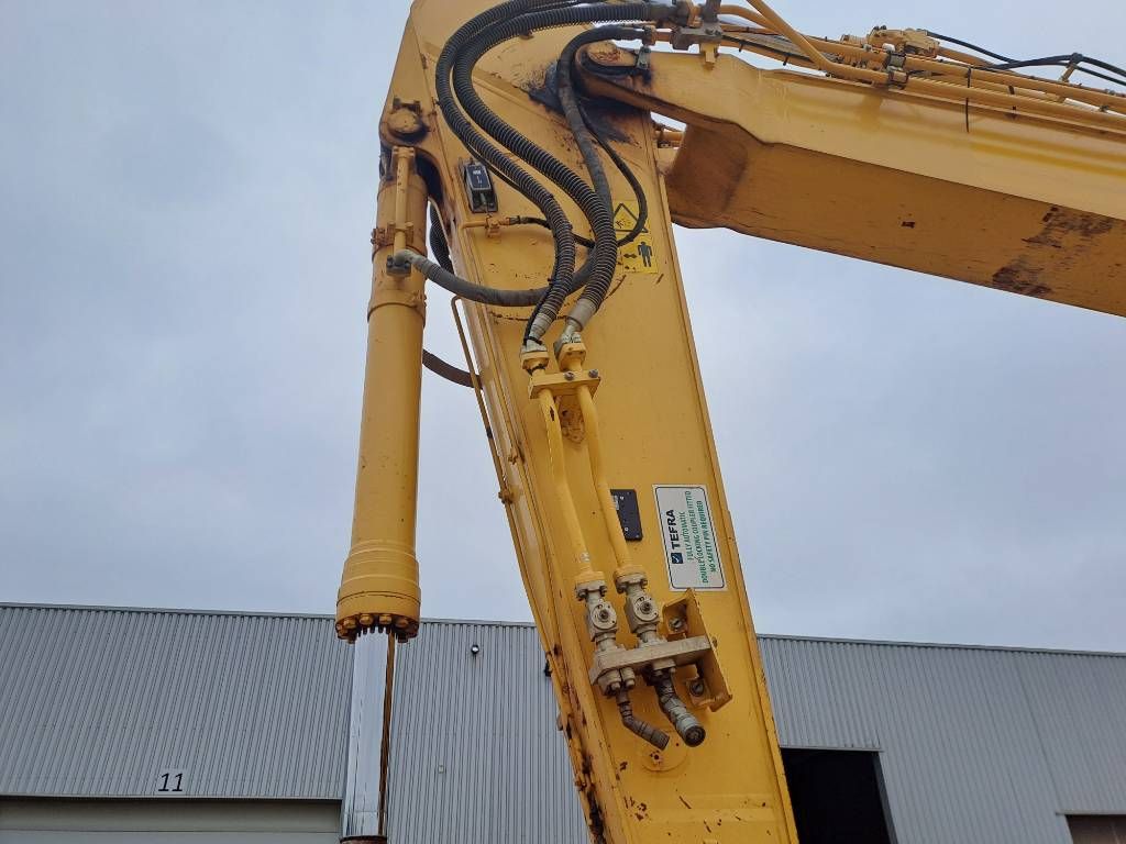 Komatsu HB365LC-3 Hybrid