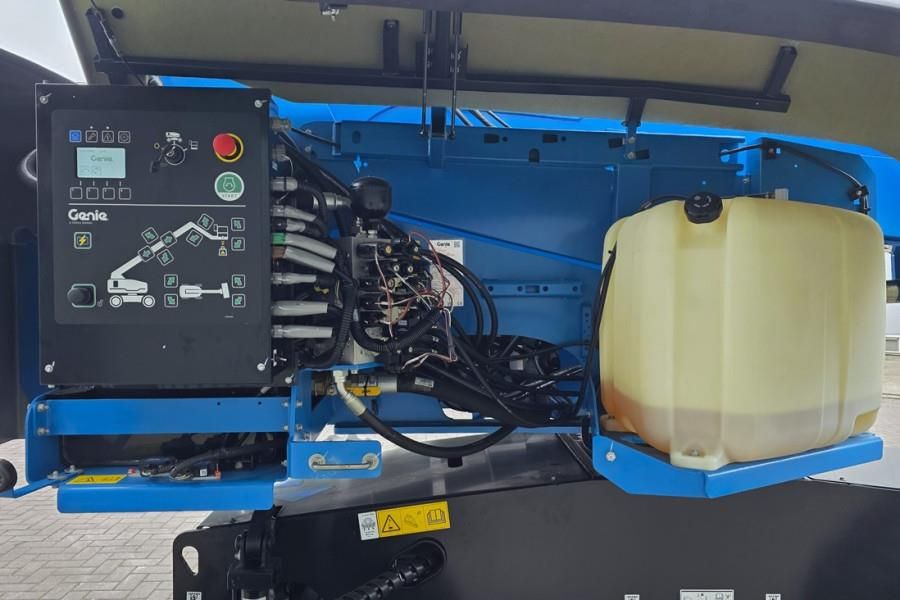 Genie S45XC Trax Valid inspection, *Guarantee! Diesel, 4