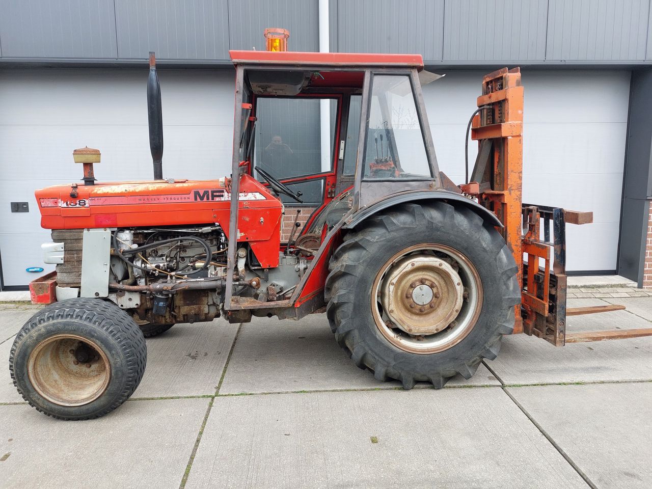 Massey Ferguson 168 smalspoor