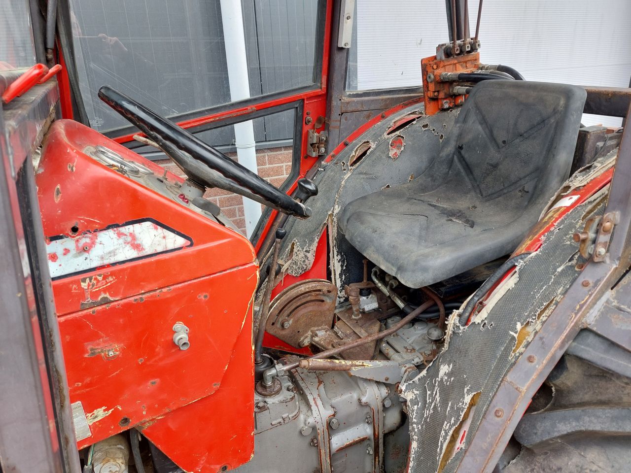 Massey Ferguson 168 smalspoor