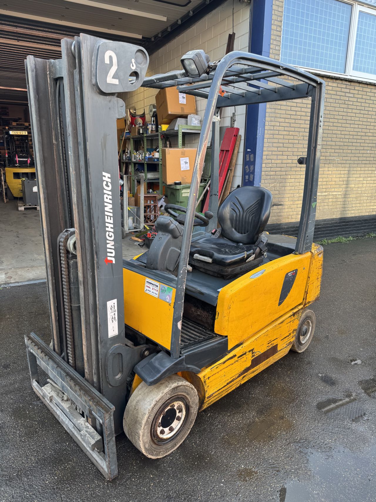 Sloop Jungheinrich EFG VAC16-450 DZ-SS triplomast