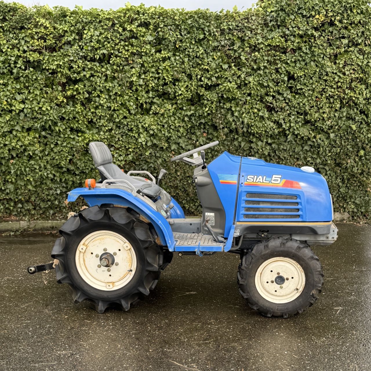 ISEKI SIAL 5