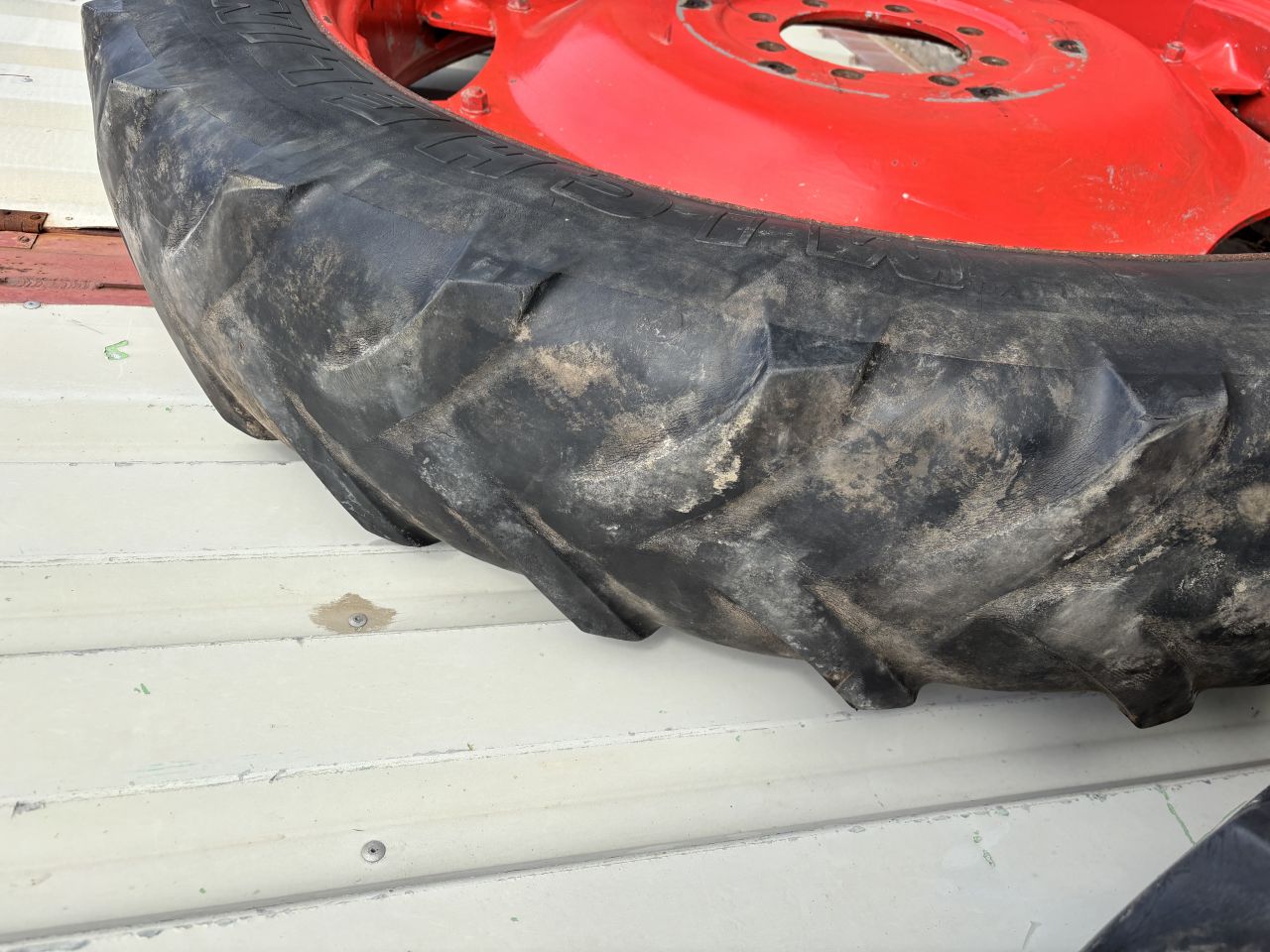 270/95R48 cultuurwielenset Michelin - 48 inch