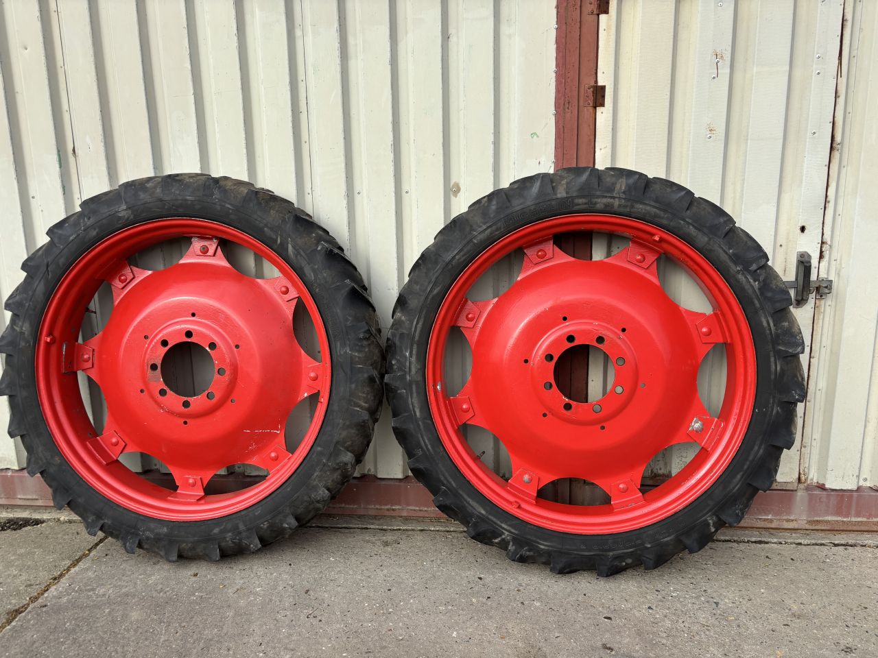 9.5R44 cultuurwielen set Michelin - 44 inch