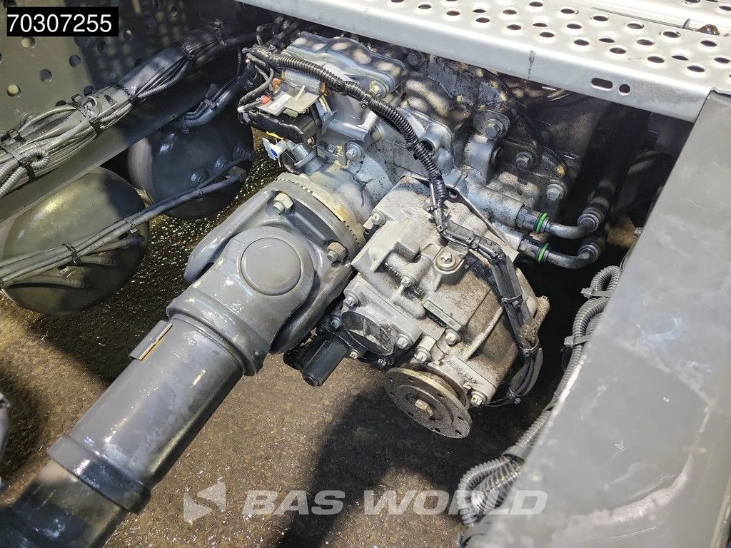 Mercedes Actros 1943 4X2 StreamSpace NL PTO