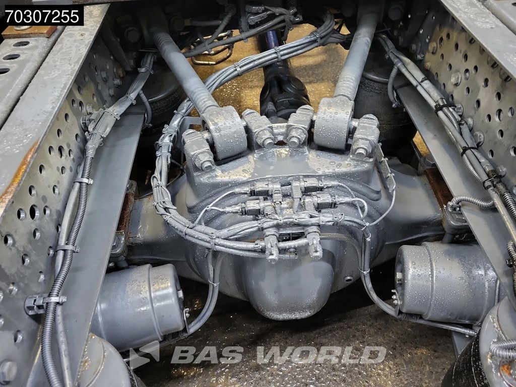 Mercedes Actros 1943 4X2 StreamSpace NL PTO