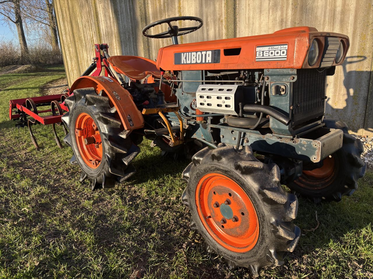 Kubota B6000 4x4 minitractor incl. onderhoudsbeurt - MARGE