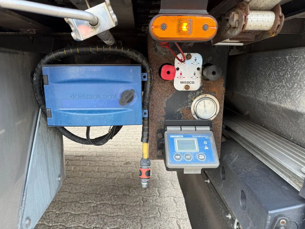 Kraker CF200 CF 200 92m3 Cargo Floor 8MM Stuuras/Lenkachse Nieuwe APK