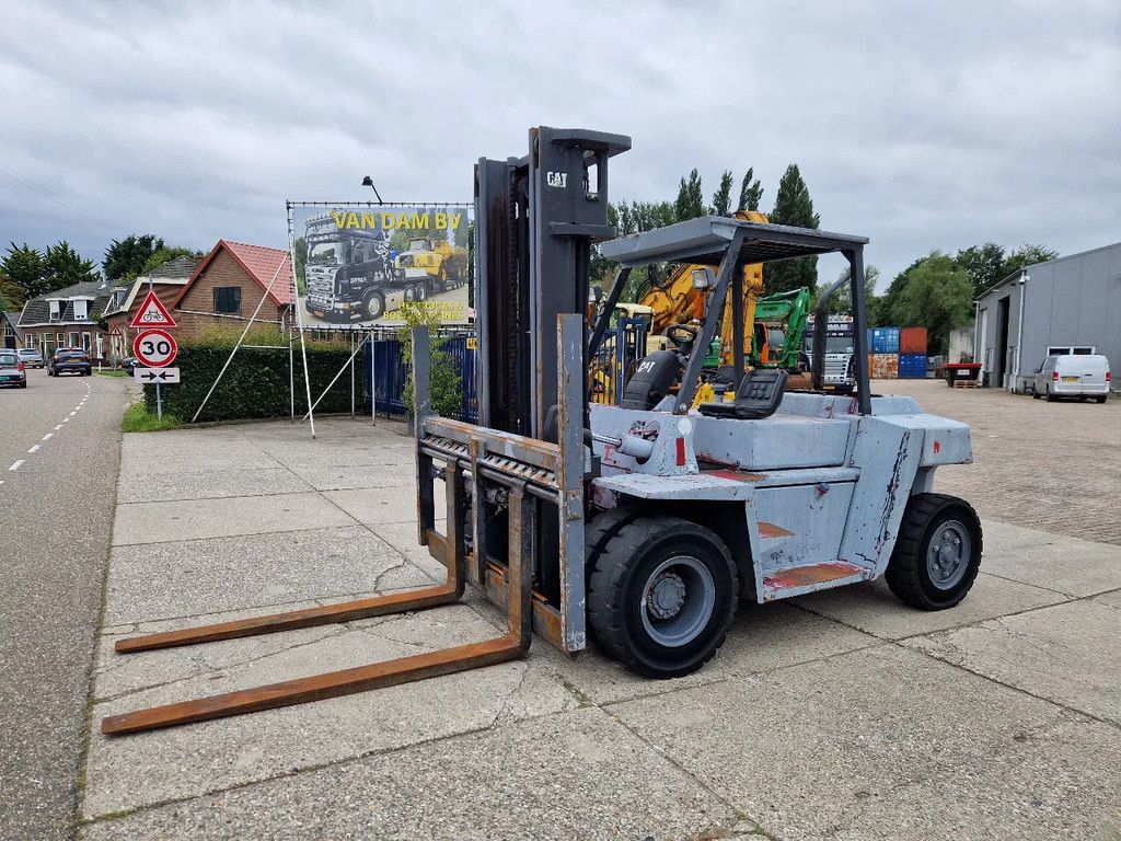 Caterpillar DP60 met geïntegreerde sideshift