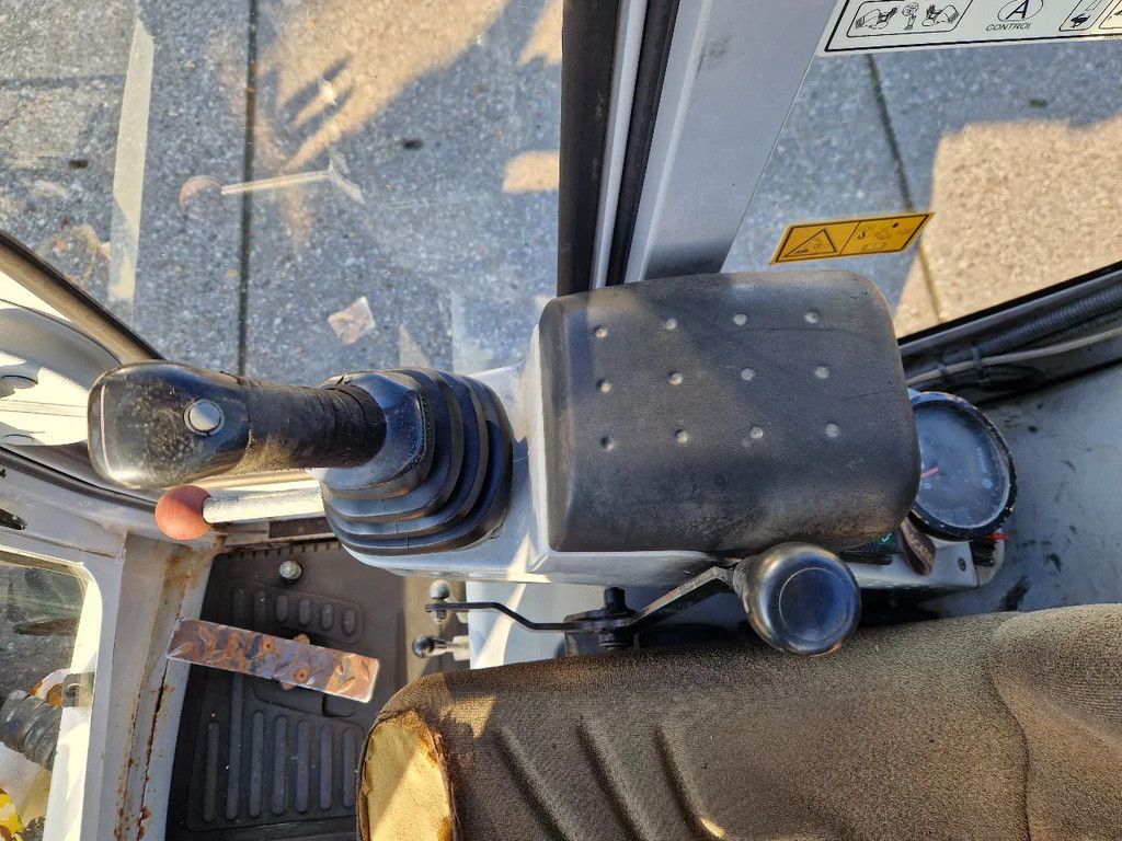 WACKER NEUSON 2404RD kan op een berghelling werken