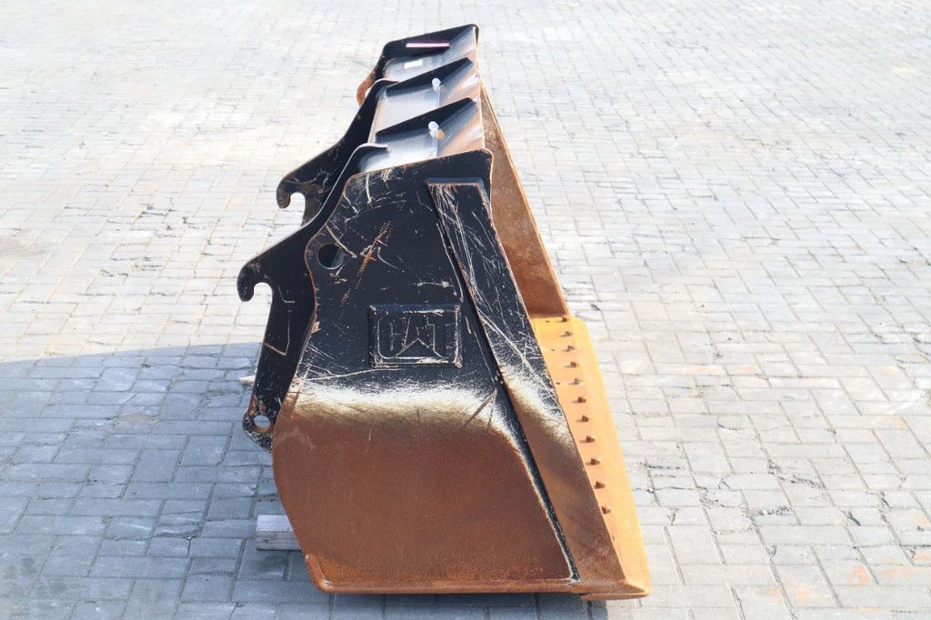 Caterpillar 906 | BUCKET | 0.9 M3