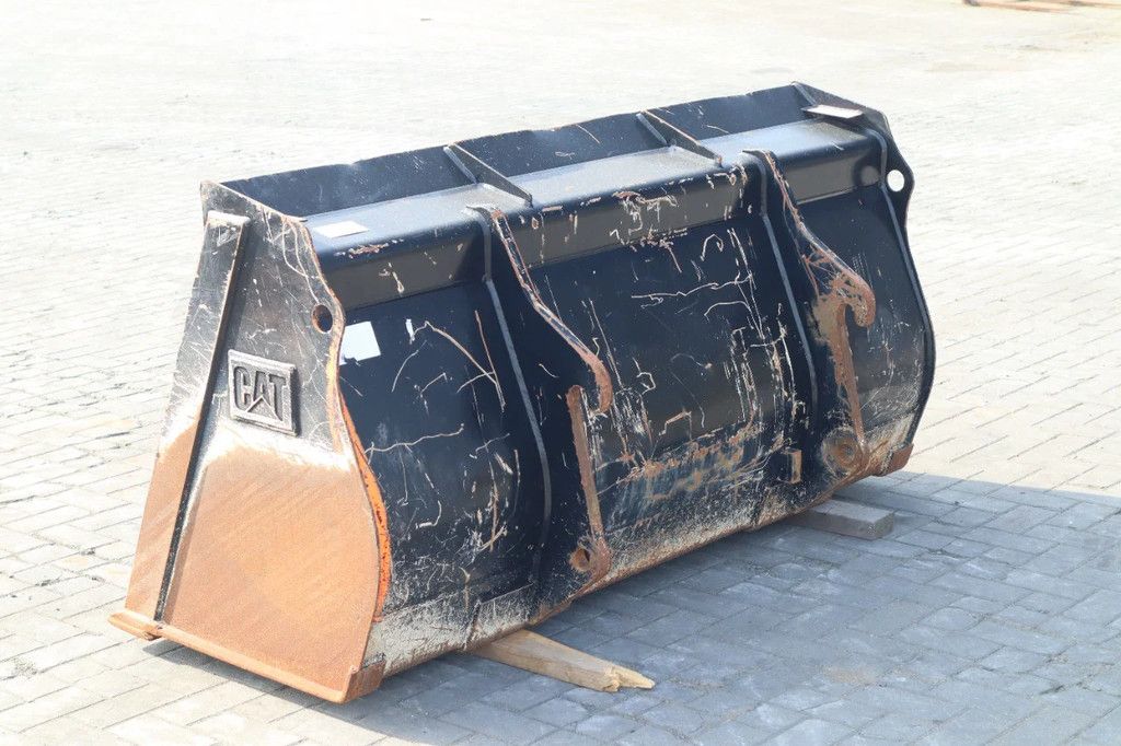 Caterpillar 906 | BUCKET | 0.9 M3