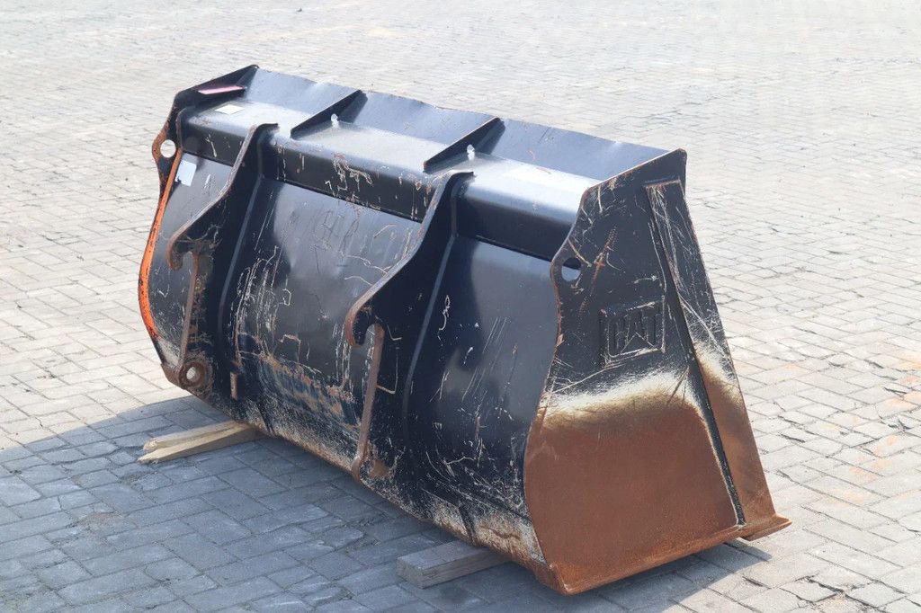 Caterpillar 906 | BUCKET | 0.9 M3