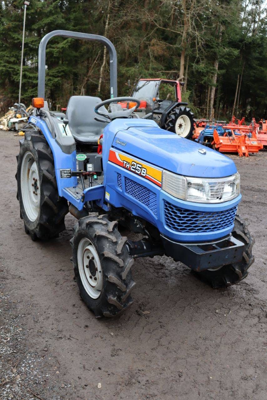 Minitraktor Iseki TH25B Diesel