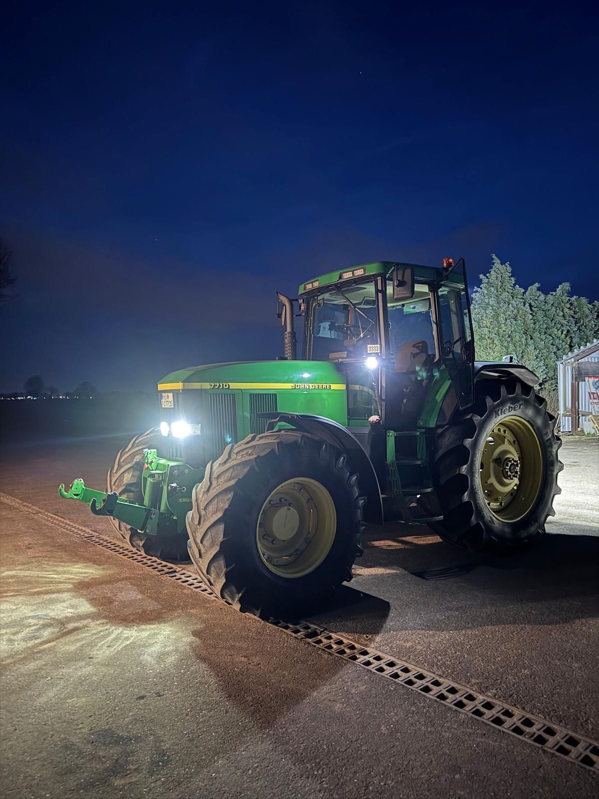 Komt binnen! John Deere 7710