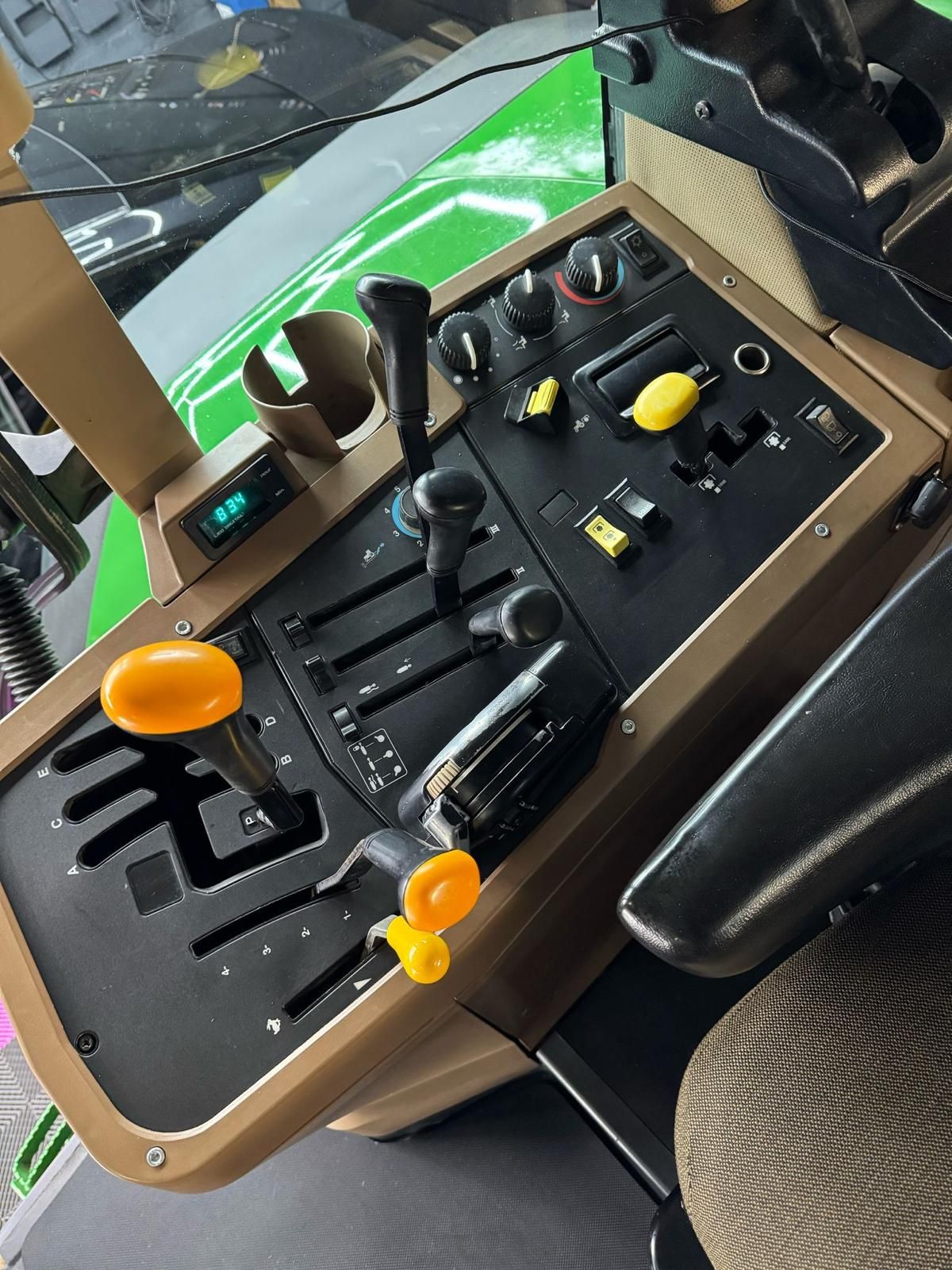 Komt binnen! John Deere 7710