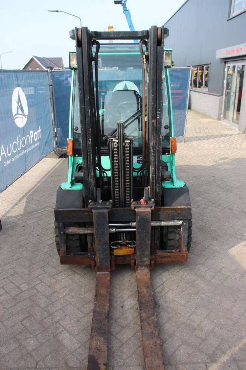 Gabelstapler Mitsubishi FD35N Diesel 3500 kg 3,0 m 2005