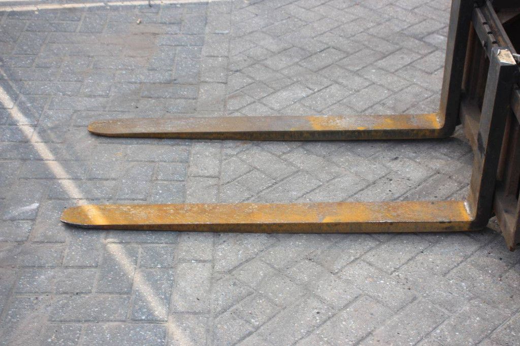 Gabelstapler Nissan FJ02A25 Diesel 2500 kg