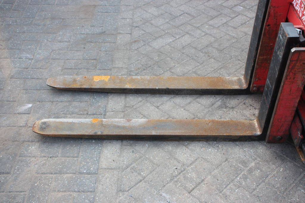 Forklift Hyster H3.00XM Diesel 2220kg 4.7m 2004