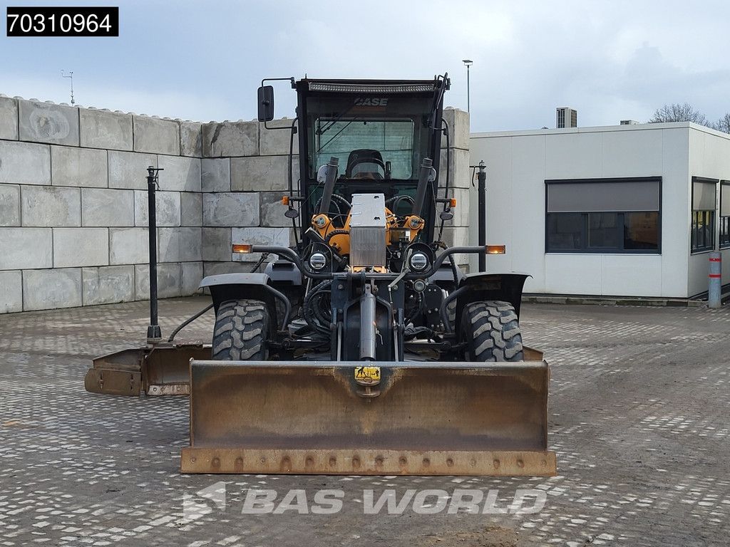 Case 836 C AWD CE-Certified