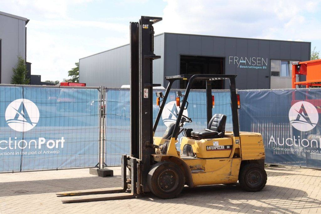 Caterpillar DP30 Diesel Forklift 3000kg 5.0m 1997