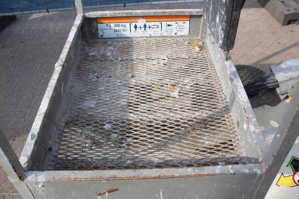 Nifty HR12NE Elektrische Gelenkteleskoparbeitsbühne 12,1 m 2011