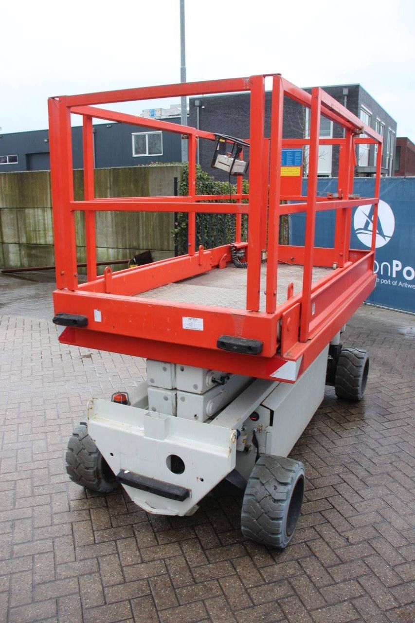 Scherenarbeitsbühne Holland Lift MONOSTAR V-SAEL14 Elektrisch 8,4 m 2015