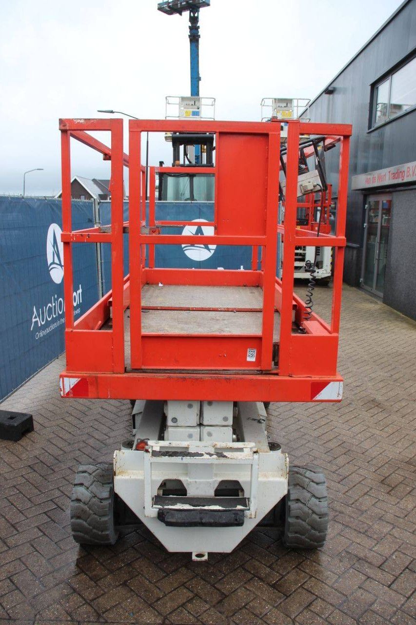 Scherenarbeitsbühne Holland Lift MONOSTAR V-SAEL14 Elektrisch 8,4 m 2015