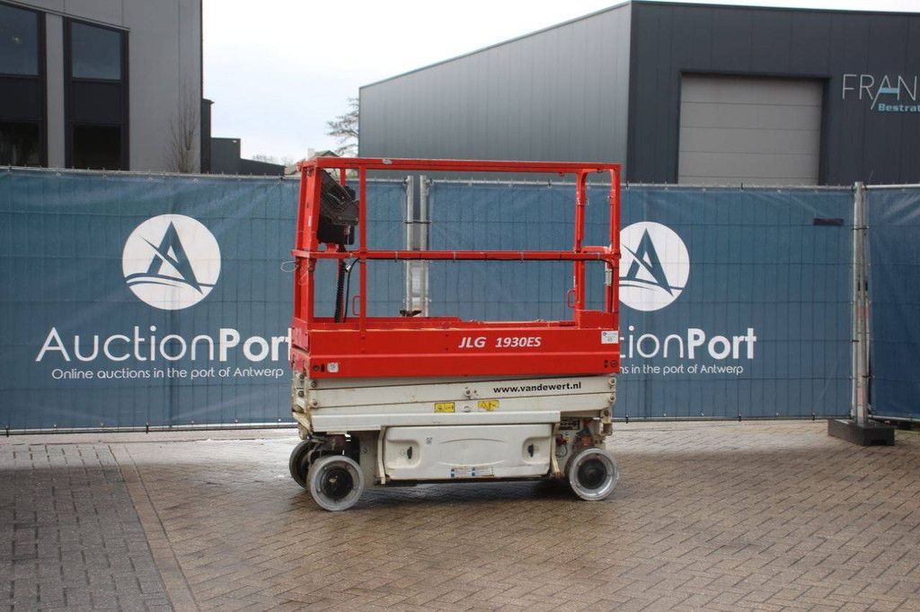 Scissor lift JLG 1930ES Electric 7.72m 2015