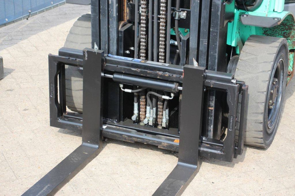 Heftruck Mitsubishi FG25N LPG 2500kg 5.5m 2013