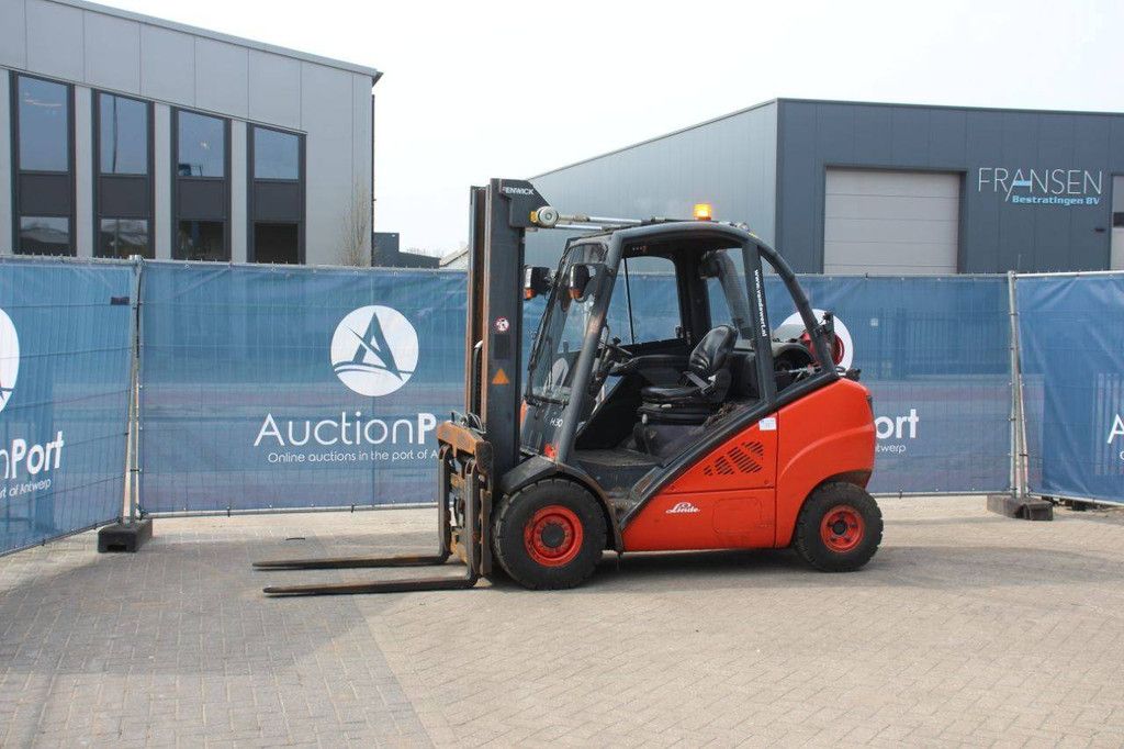 Linde H3OT-01 LPG-Gabelstapler 3000 kg 5 m 2011