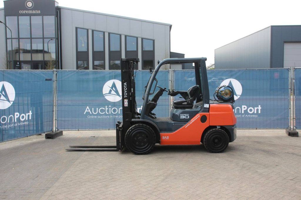 Heftruck Toyota 06-8FG30F LPG 3000kg 4.3m 2019