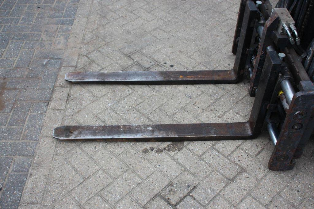 Heftruck Komatsu FG25HT-16 LPG 2100kg 4.7m 2008