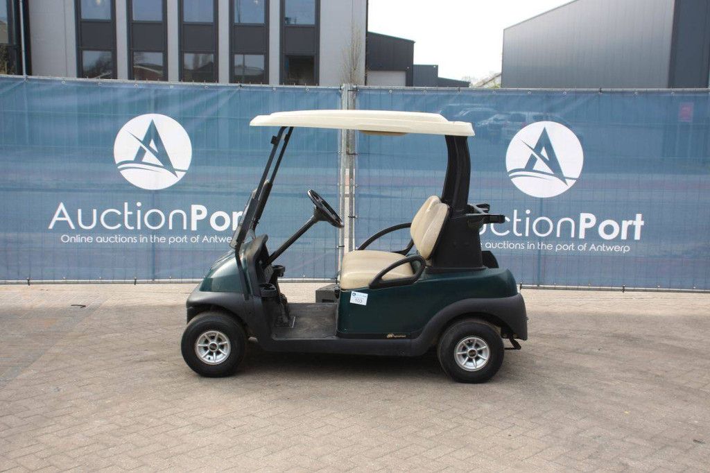 Golfwagen Club-Car Elektro 2007