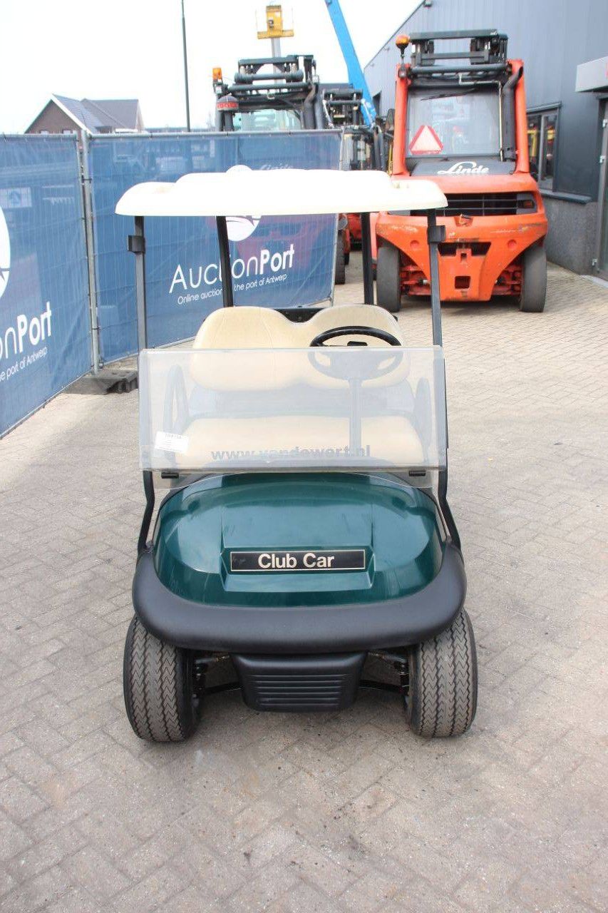 Golfwagen Club-Car Elektro 2007