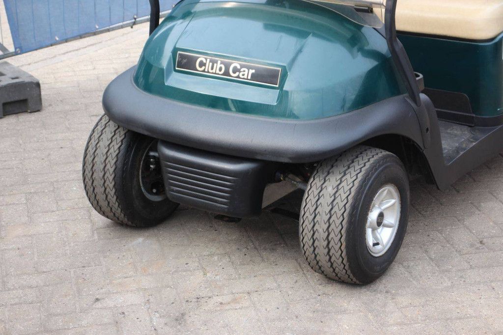 Golfwagen Club-Car Elektro 2007