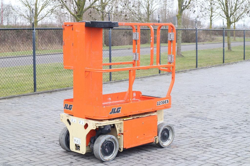 JLG 1230 ES | 5.6 METER | 230 KG