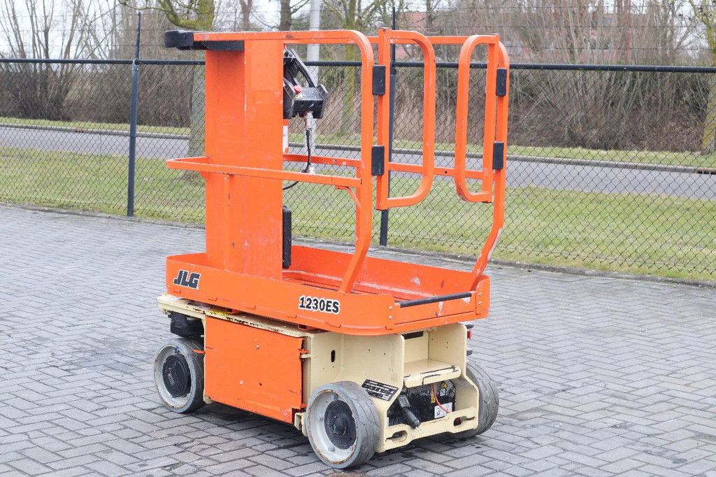 JLG 1230 ES | 5.6 METER | 230 KG
