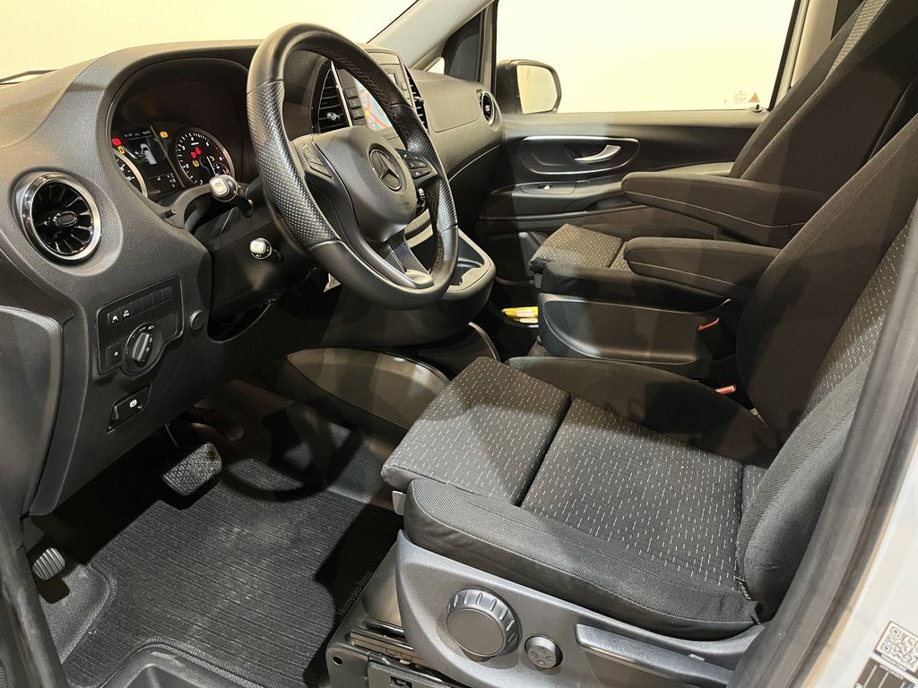 Mercedes-Benz Vito 116 CDI Automaat RDW Servicebus / Sortimo Inrichting / Euro 6 / 220V. / Airco / CarPlay / Camera / Trekhaak / Cruise Control / LED / 38.300 KM !!