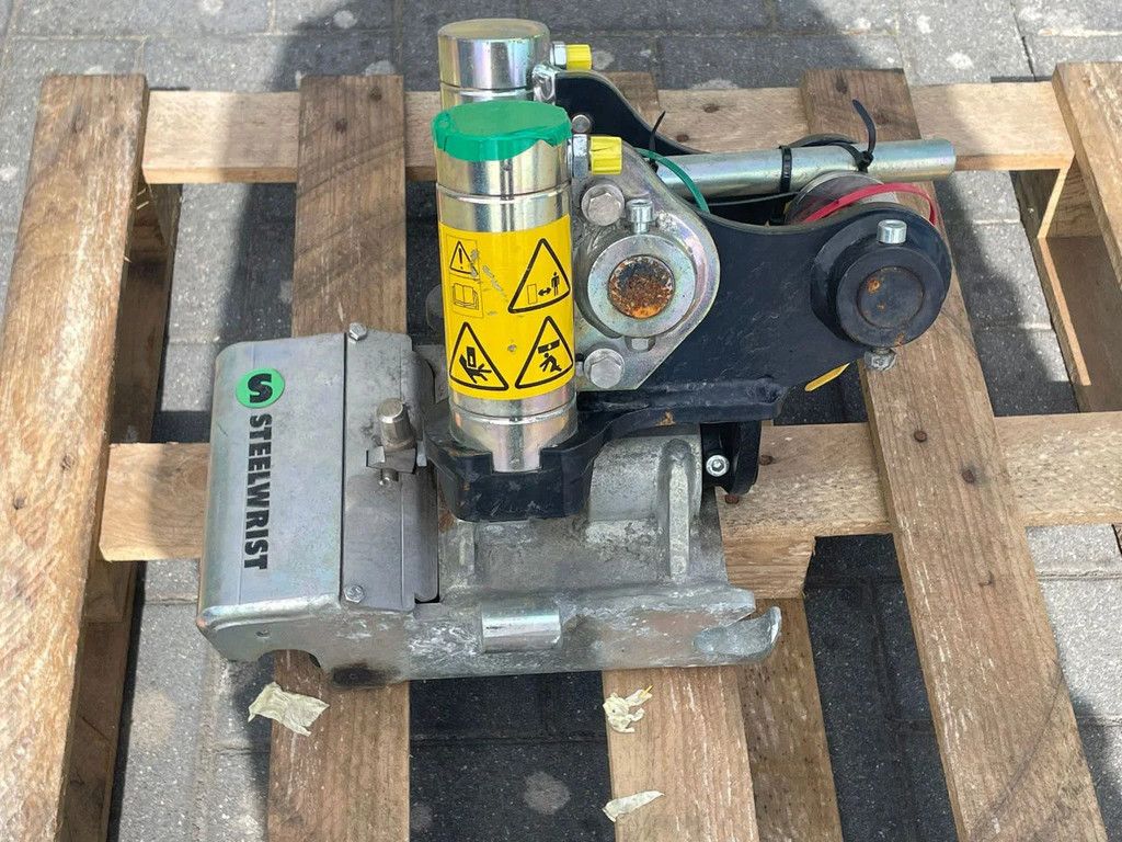 STEELWRIST TMX S30 -180HA | TILT QUICKCOUPLER | TILTING COUPLER | NEW