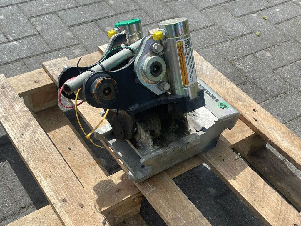 STEELWRIST TMX S30 -180HA | TILT QUICKCOUPLER | TILTING COUPLER | NEW