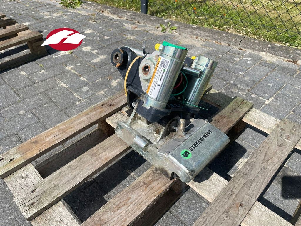 STEELWRIST TMX S30 -180HA | TILT QUICKCOUPLER | TILTING COUPLER | NEW
