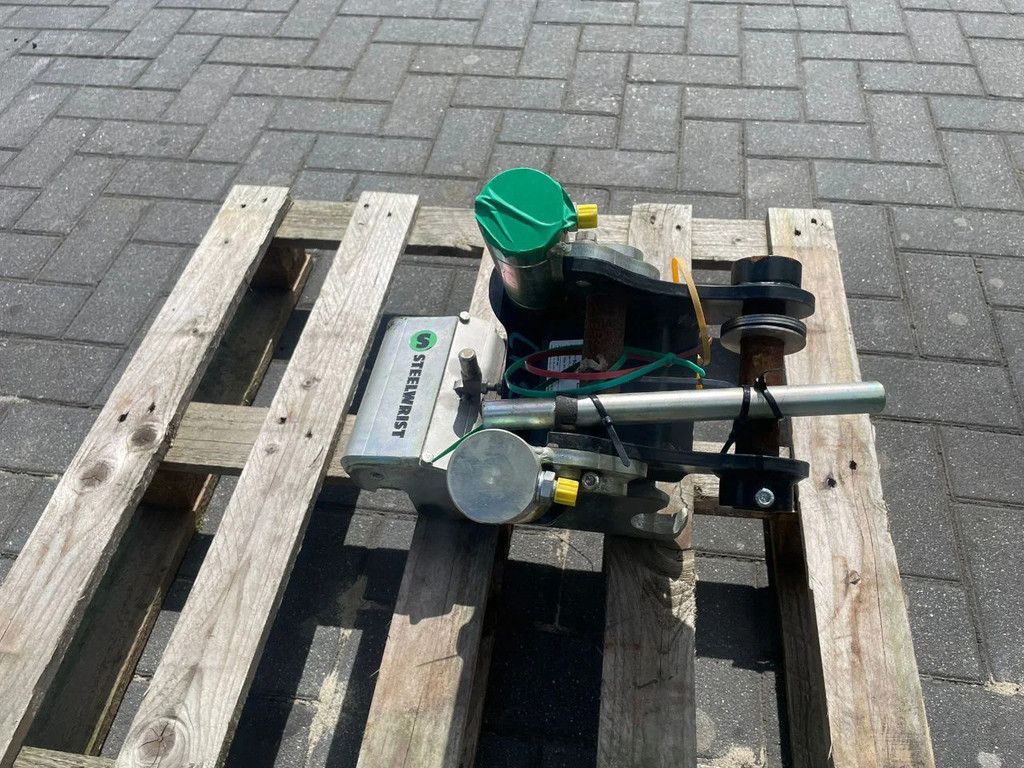 STEELWRIST TMX S30 -180HA | TILT QUICKCOUPLER | TILTING COUPLER | NEW