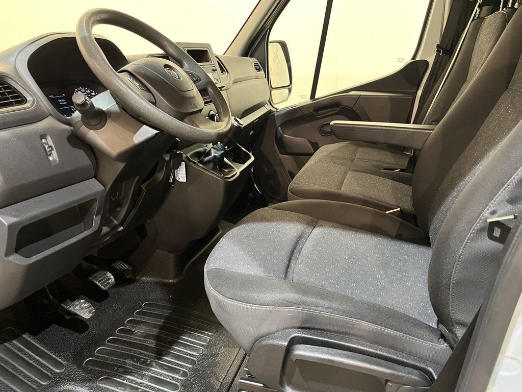 Opel Movano 2.3 Turbo L2H2 136 PK / Servicebus / Inrichting / Euro 6 / Airco / Camera / Cruise Control / 3-Zits / 65.400 KM !!