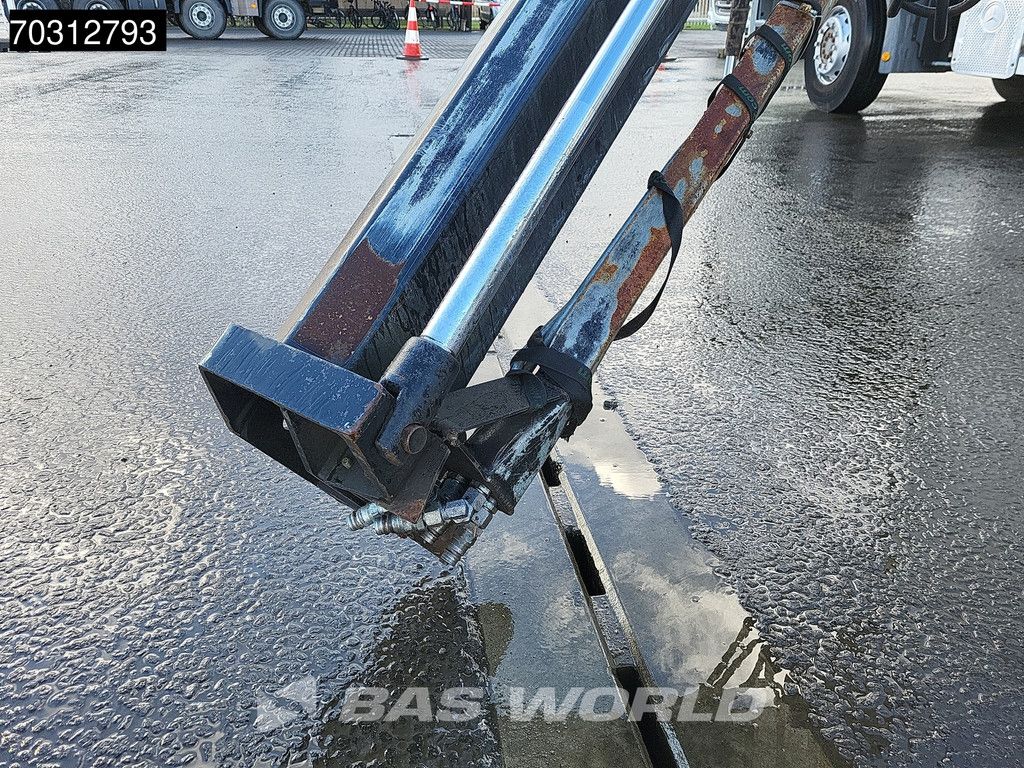 Mercedes Axor Axor 1829 4X2 HIAB 166 BS-3000 Kran Crane + Tipping container Euro 5