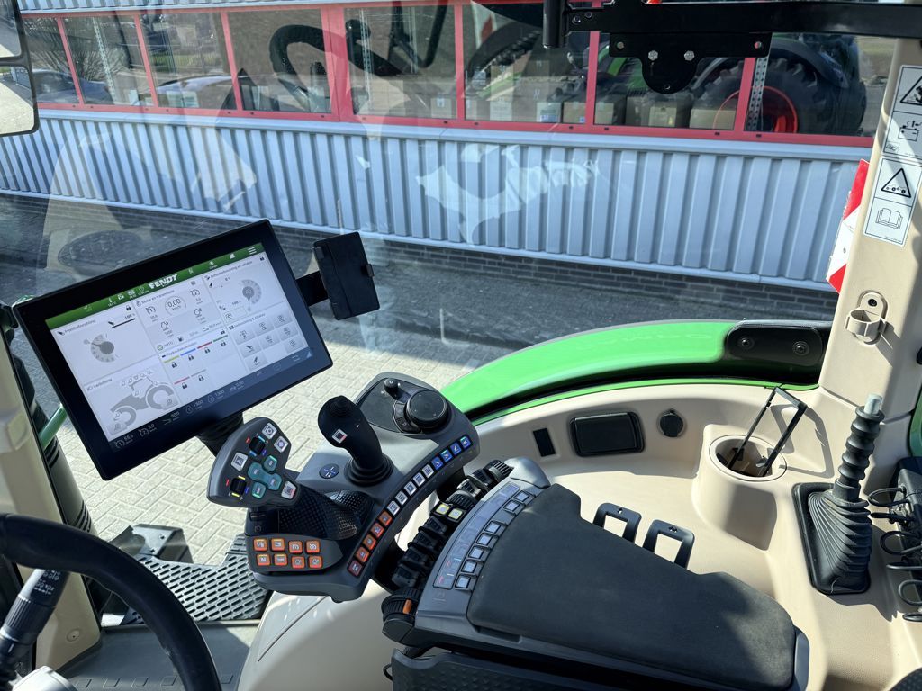 Fendt 724 Vario Gen 6 Profi+ GPS
